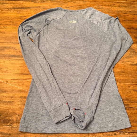 Stio Womens XS Drirelease Long Sleeve Performance Top Heather Blue Thumbholes - Picture 8 of 10